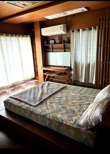 Bedroom in 3 BHK Builder Floor at Hsr Layout – for Rent