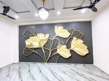 Bedroom in 3 BHK Builder Floor at Vaishno Homes, Dlf Ankur Vihar – for Sale