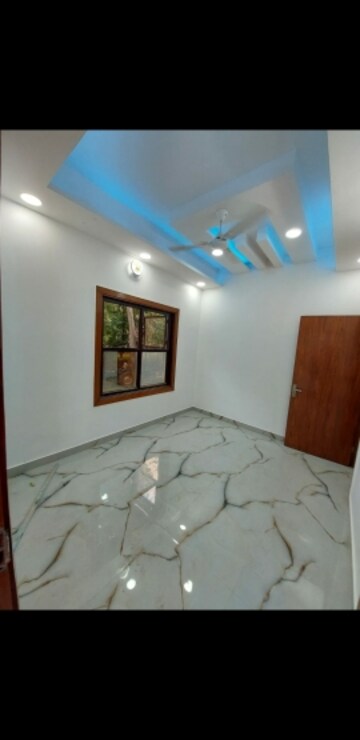 Bedroom in 2 BHK Builder Floor at Himalaya Apartment Vasundhara, Vasundhara Sector 5 – for Sale