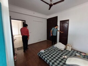 Master Bedroom in 2.5 BHK Apartment at AIG Park Avenue, Sector 4 Greater Noida – for Sale