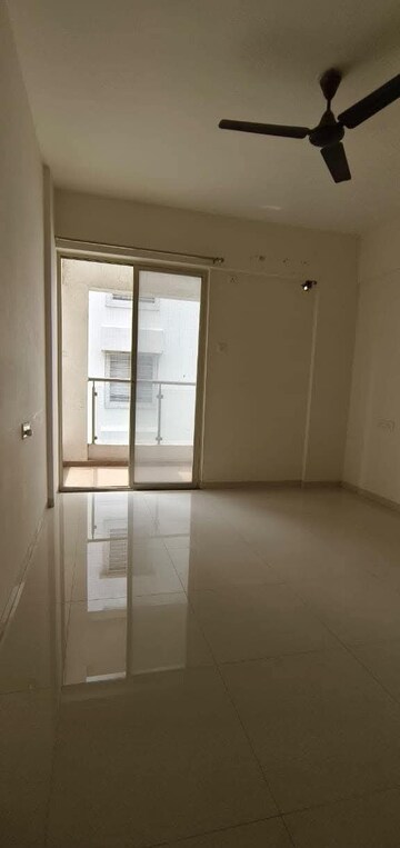 Master Bedroom in 2 BHK Apartment at Konark Tower Balewadi, Balewadi – for Rent
