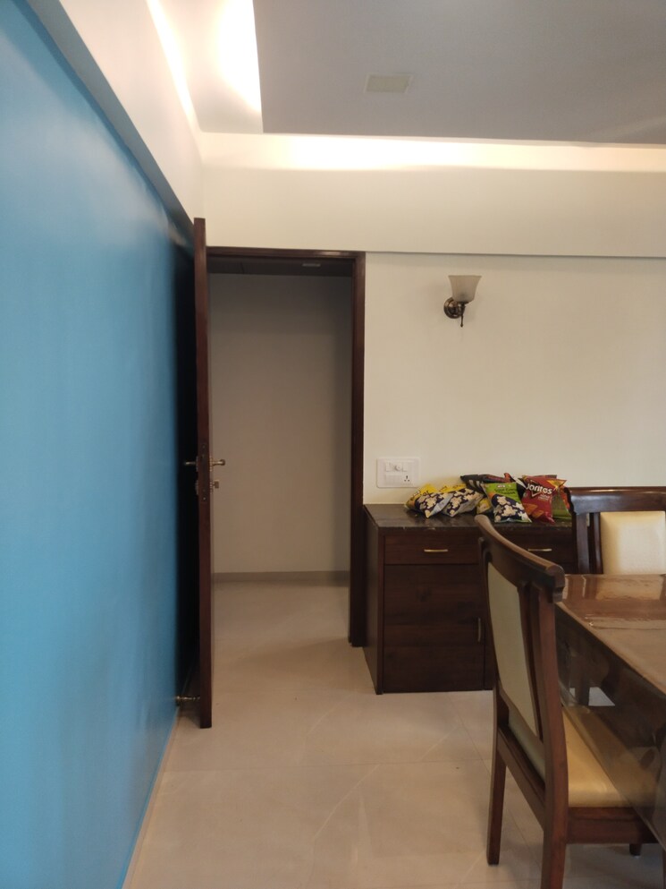 Kitchen, link-corner 2 Bedroom 700 Sq.Ft. Apartment In Bandra West Mumbai 8747360