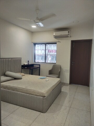 Bedroom in 2 BHK Apartment at Parimal Premises, Khar West – for Rent