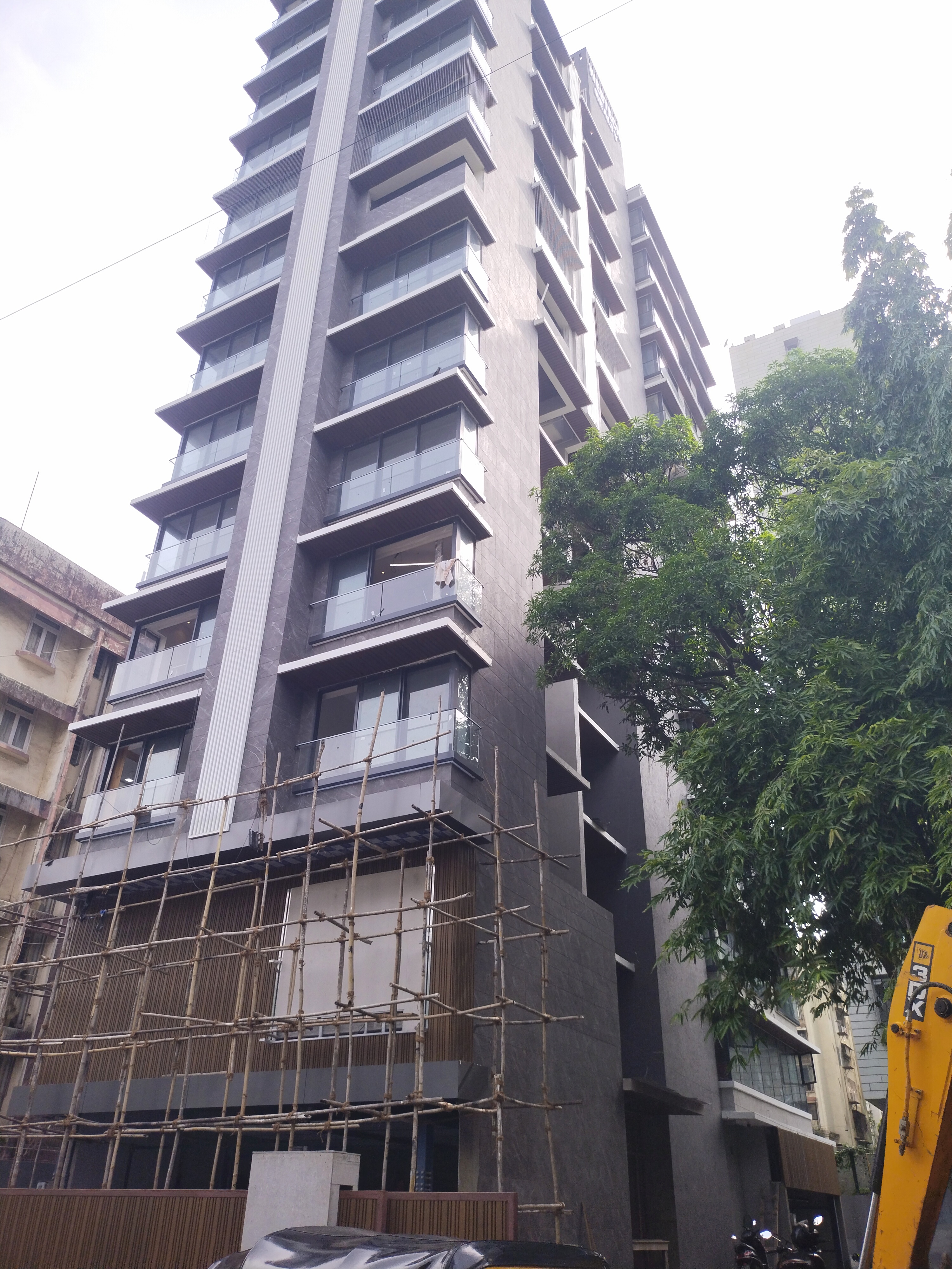 2 BHK + Study Room Apartment For Rent in Shivraj Heights