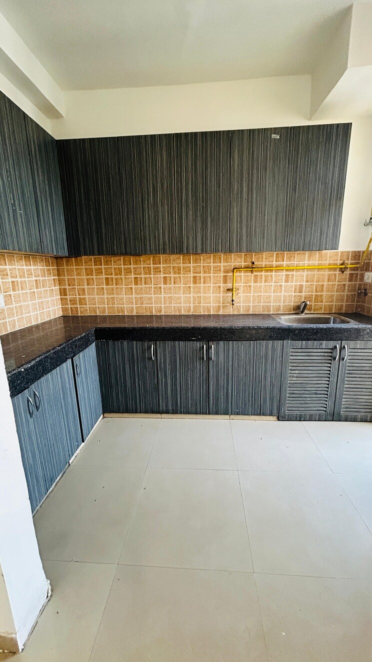 Kitchen, paramount-floraville 3 Bedroom 1360 Sq.Ft. Apartment In Sector 137 Noida 8747375