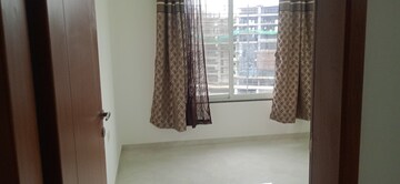 Room in 2 BHK Apartment at Pristine Pacific, Ambegaon Budruk – for Rent