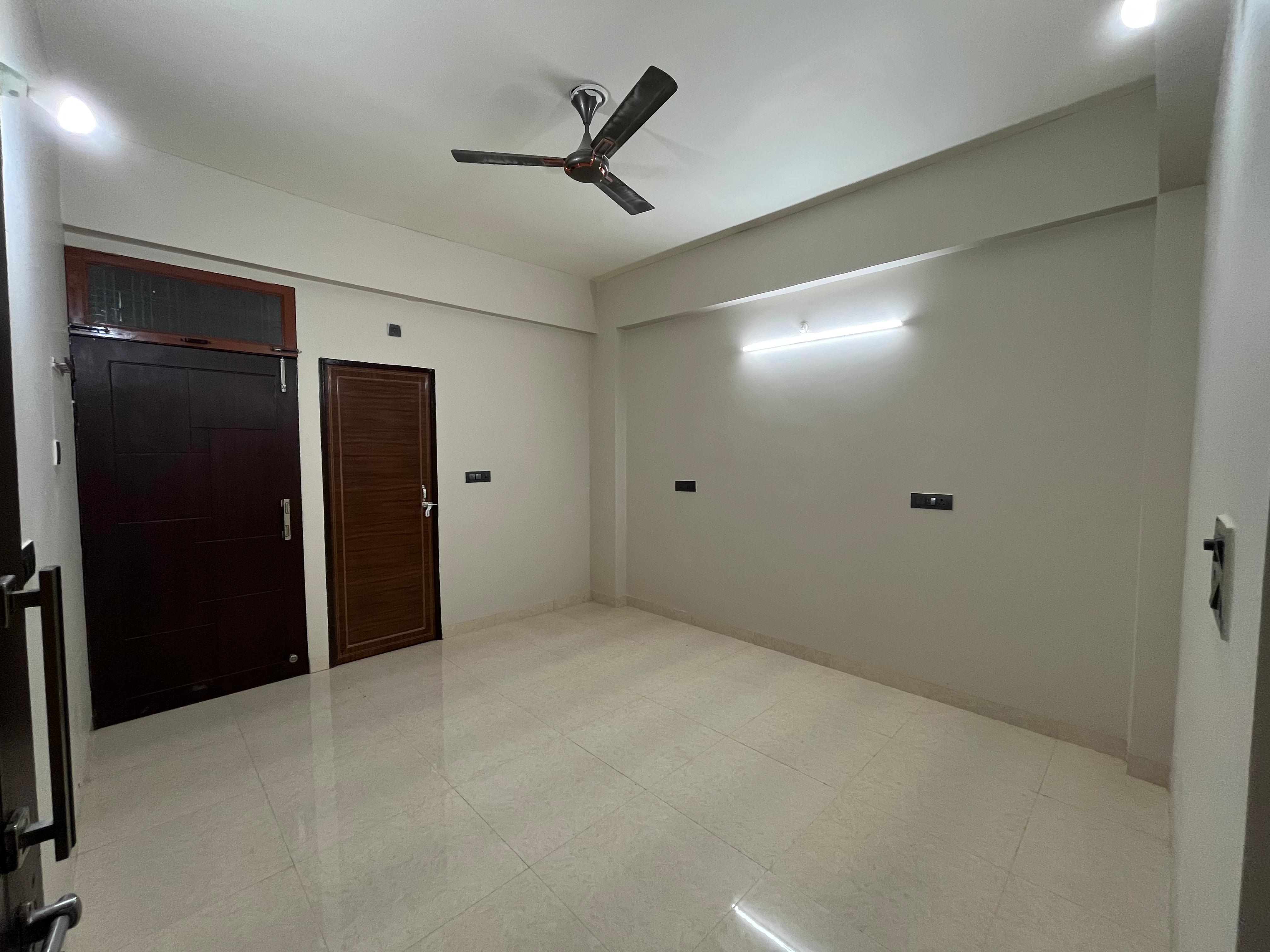 2 BHK + Pooja Room,Study Room,Extra Room Villa For Rent in 2bhk Semi Furnish Ground 