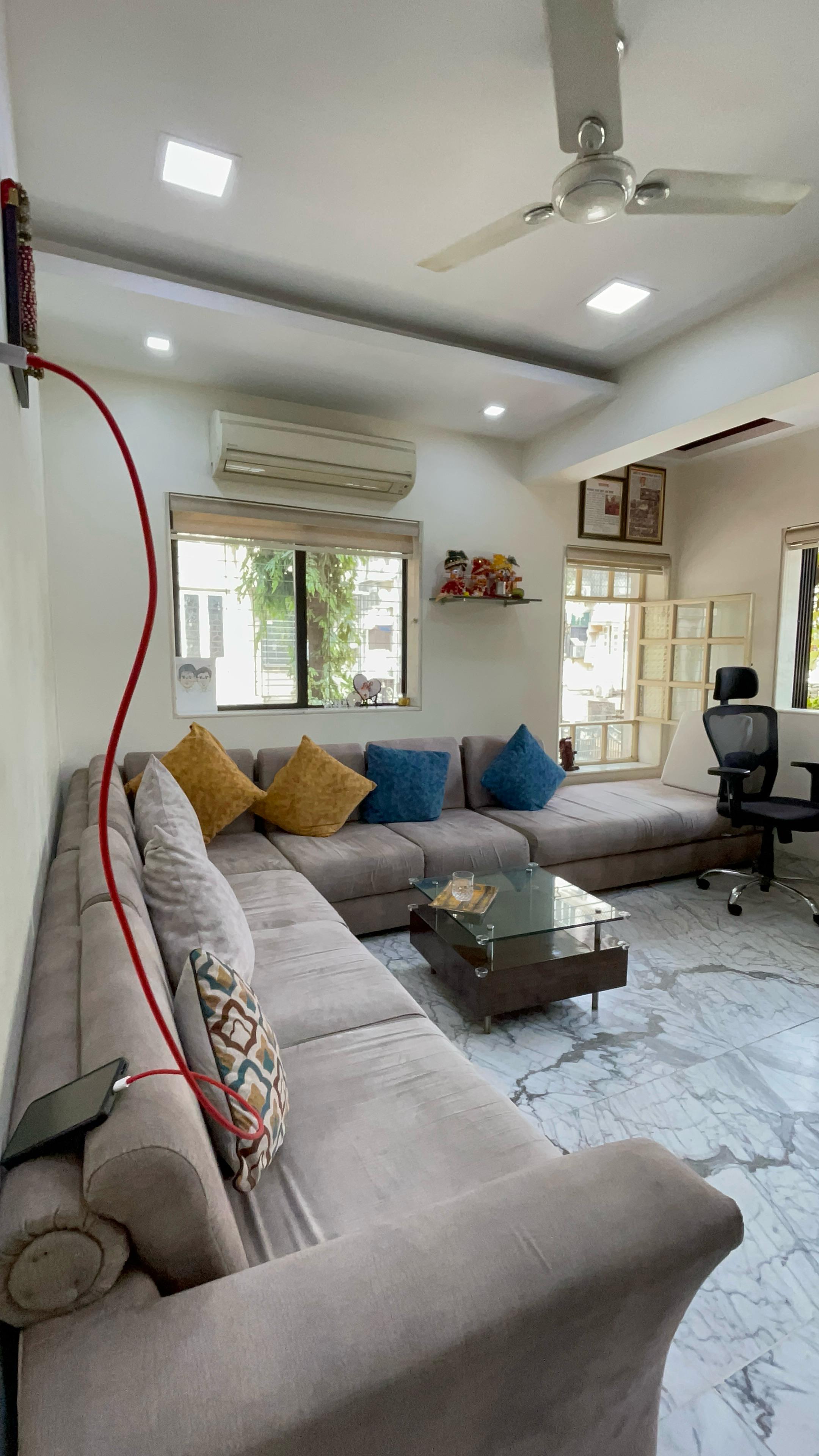 2 BHK Apartment For Rent in Andheri West