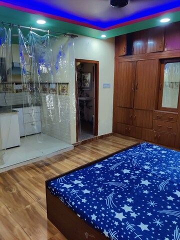 Bedroom in 1.5 BHK Apartment at Aliganj – for Rent