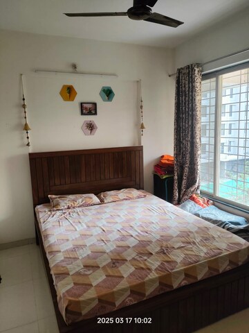 Bedroom in 1 BHK Apartment at Shubh Skypoint, Mundhwa – for Rent