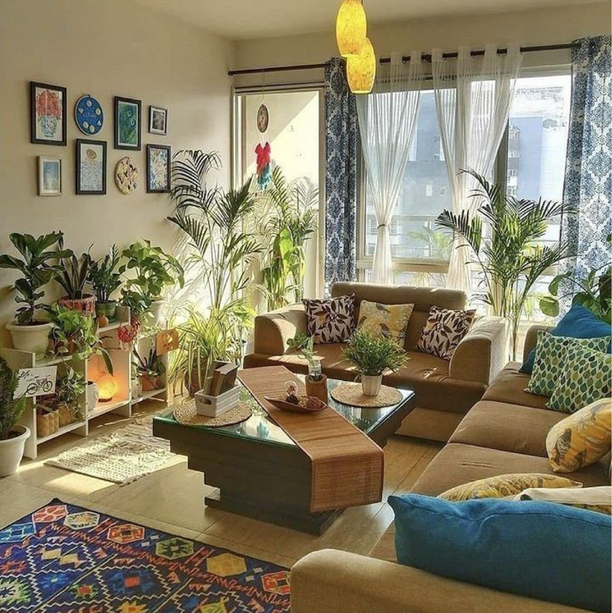 4 BHK + Pooja Room,Servant Room,Study Room,Extra Room Apartment For Sale in Mahalaxmi CHS Worli