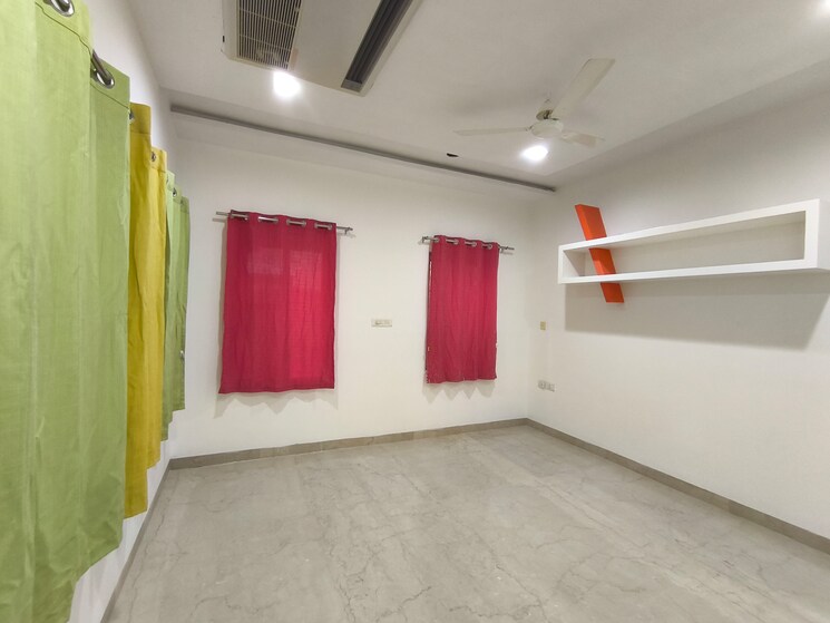 Bedroom, jayabheri-the-peaks 4 Bedroom 4690 Sq.Ft. Apartment In Narsingi Hyderabad 8747498