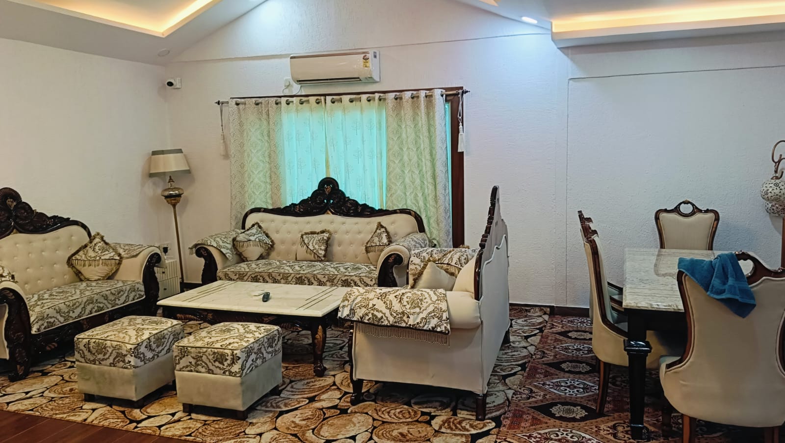 2 BHK Apartment For Rent in Sunworld Arista