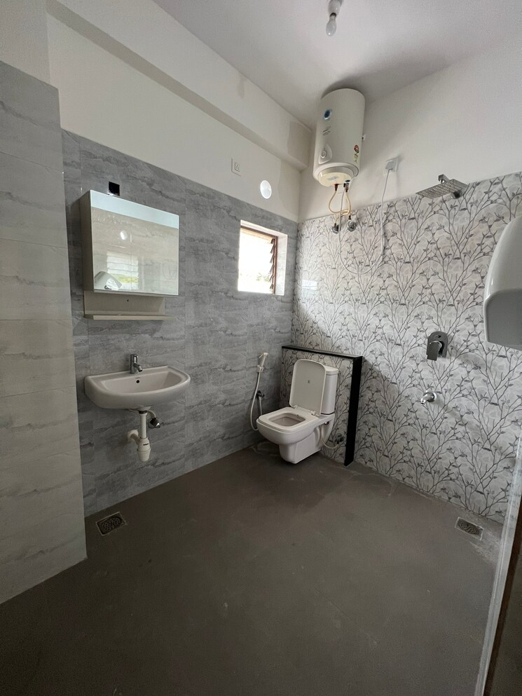 Bathroom, domlur 2 Bedroom 1000 Sq.Ft. Builder Floor In Domlur Bangalore 8747523