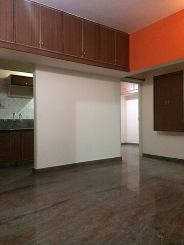 Room in 2 BHK Apartment at Indiranagar – for Rent