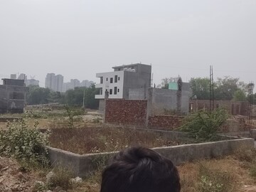  Plot For Sale in Sector 136