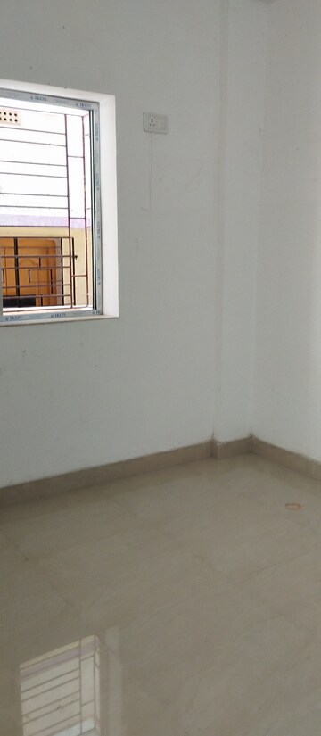 Room in 2 BHK Apartment at Haltu – for Sale