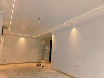 Room in 3 BHK Builder Floor at Shivalik Colony – for Sale