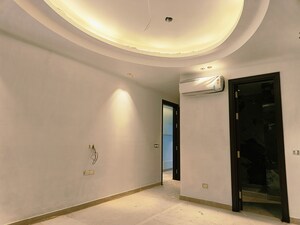 Room in 3 BHK Builder Floor at Shivalik Colony – for Sale