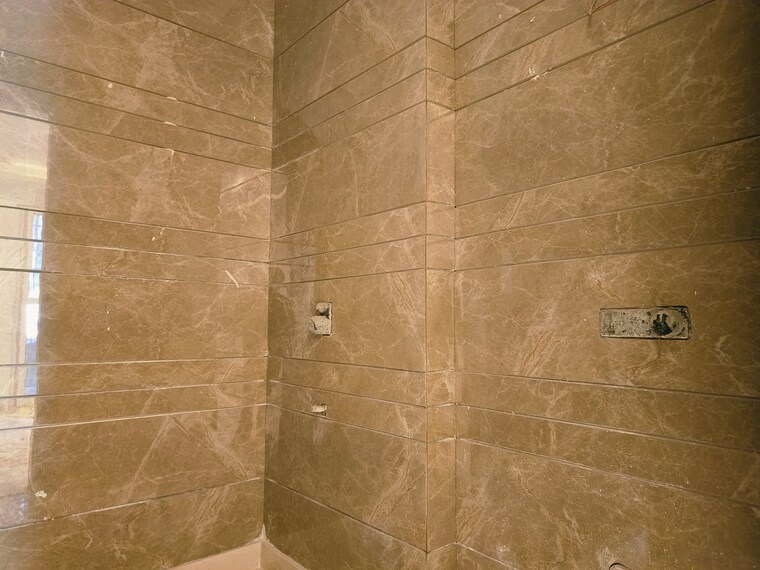 Bathroom, shivalik colony 3 Bedroom 1800 Sq.Ft. Builder Floor In Shivalik Colony Delhi 8747610