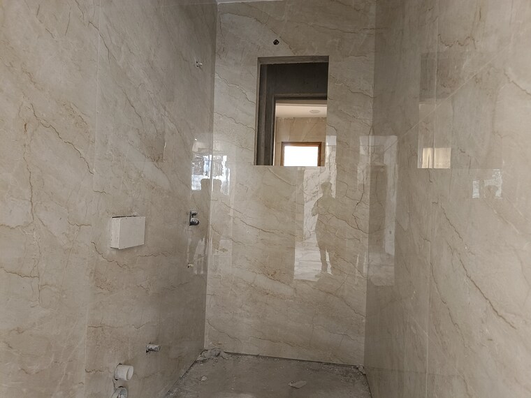Bathroom, malviya nagar 3 Bedroom 1800 Sq.Ft. Builder Floor In Malviya Nagar Delhi 8747626