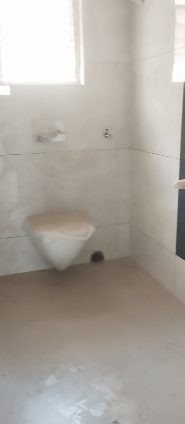 Attached Bathroom in 3 BHK Apartment at Kolkatta Gpo – for Sale