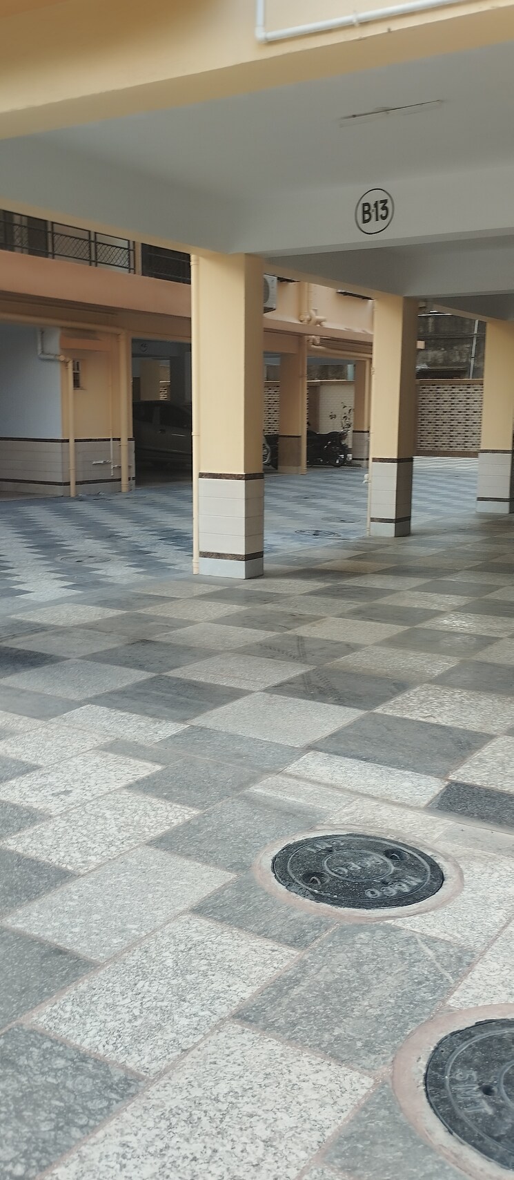  Parking, kolkatta gpo 3 Bedroom 1150 Sq.Ft. Apartment In Kolkatta Gpo Kolkata 8747647