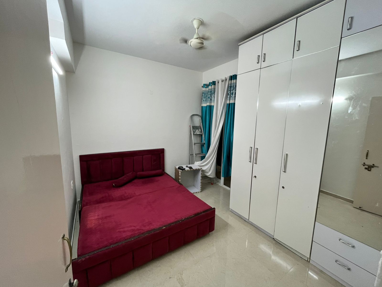 2 BHK Apartment For Rent in Signature The Millennia 2