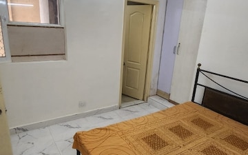 1 BHK Builder Floor For Rent in Sector 50
