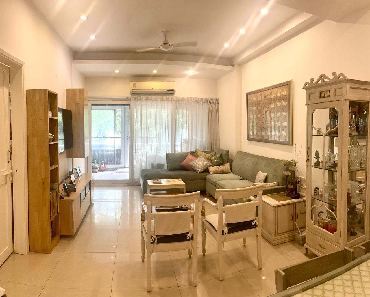 4 BHK + Servant Room Builder Floor For Rent in Pamposh Enclave