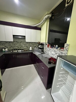 Master Bedroom in 3 BHK Apartment at Cameron Courts, Sector 43 – for Sale