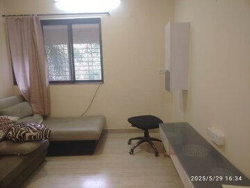 Living Room in 2 BHK Apartment at Prathamesh Apartment Prabhadevi, Prabhadevi – for Rent