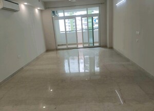 Room in 3 BHK Apartment at Parx Laureate, Sector 108 – for Sale