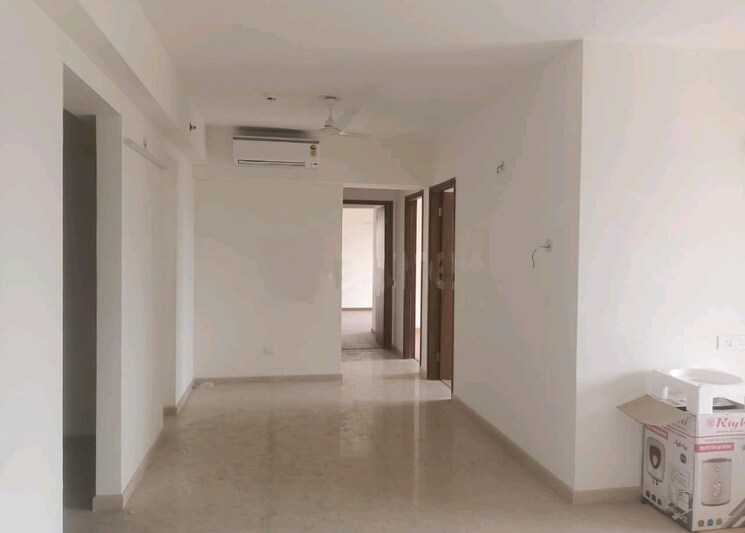 Room, godrej-woods 2 Bedroom 1054 Sq.Ft. Apartment In Sector 43 Noida 8747753