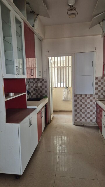 Kitchen in 3 BHK Apartment at Parsvnath Green Ville, Sector 48 – for Sale