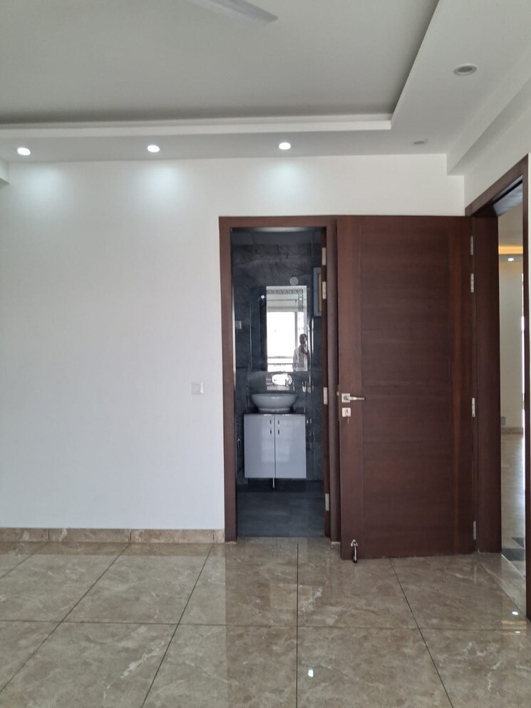 Room, parsvnath-green-ville 3 Bedroom 2150 Sq.Ft. Apartment In Sector 48 Gurgaon 8747783