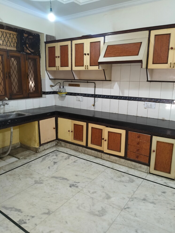 Kitchen, sector 27 3 Bedroom 2000 Sq.Ft. Independent House In Sector 27 Noida 8747829