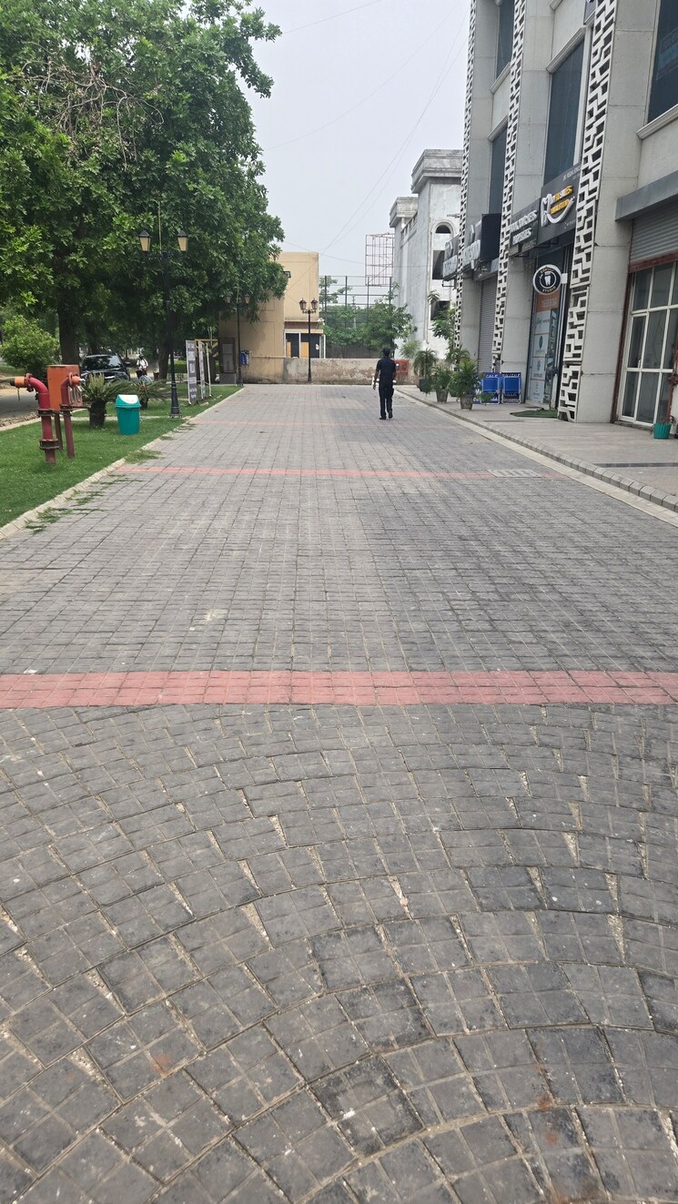 Exterior View, godrej-golf-link-villas 4 Bedroom 2359 Sq.Ft. Apartment In Sector 27 Yamuna Expressway Greater Noida 8747843