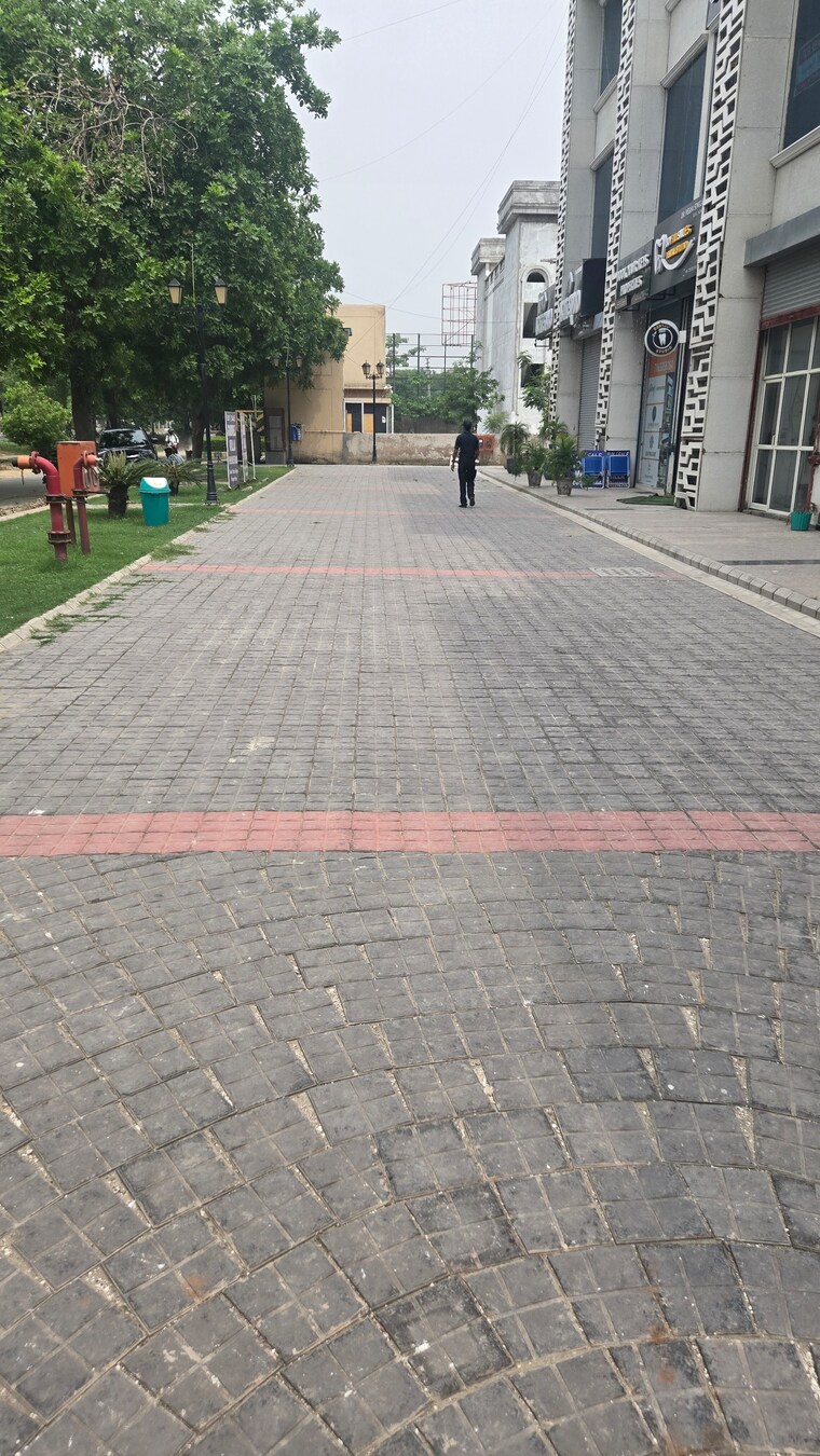 Exterior View, godrej-golf-link-villas 4 Bedroom 2359 Sq.Ft. Apartment In Sector 27 Yamuna Expressway Greater Noida 8747843