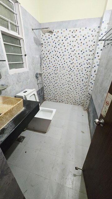 Master Bedroom in 3 BHK Apartment at Eldeco Riviera, Pi Greater Noida – for Sale