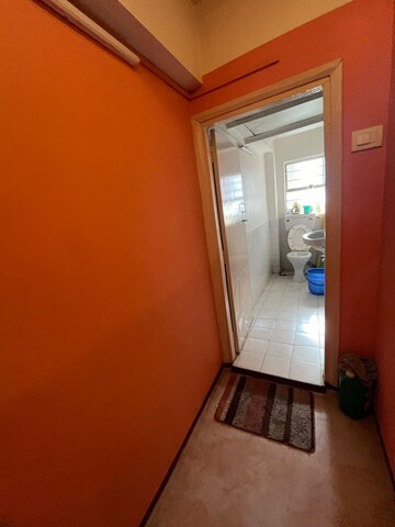 Room in 2 BHK Apartment at Eden Garden CHS, Viman Nagar – for Rent