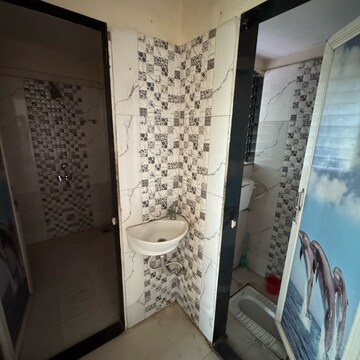 Attached Bathroom in 1 BHK Apartment at Shakti Avenue Ulwe, Ulwe Sector 2 – for Rent