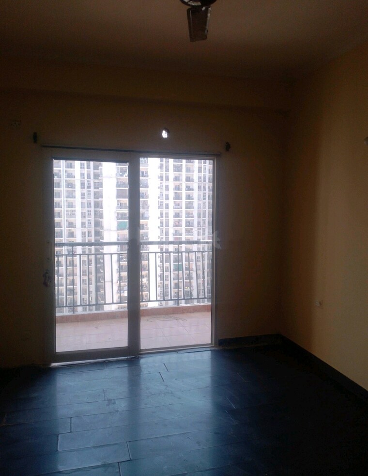 Room, antriksh-golf-view 2 Bedroom 1245 Sq.Ft. Apartment In Sector 78 Noida 8747876