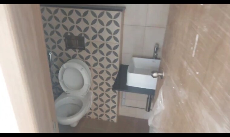 Bathroom, assetz-canvas-and-cove 2 Bedroom 983 Sq.Ft. Apartment In Hosur Road Bangalore 8747926