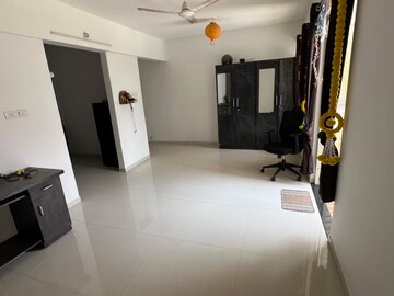 Room in 2 BHK Apartment at Kiran Sufal, Wakad – for Rent