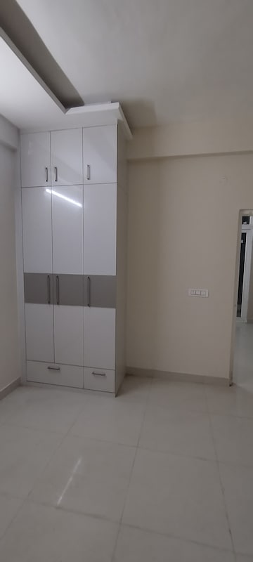Room in 3 BHK Builder Floor at Dhakoli – for Rent