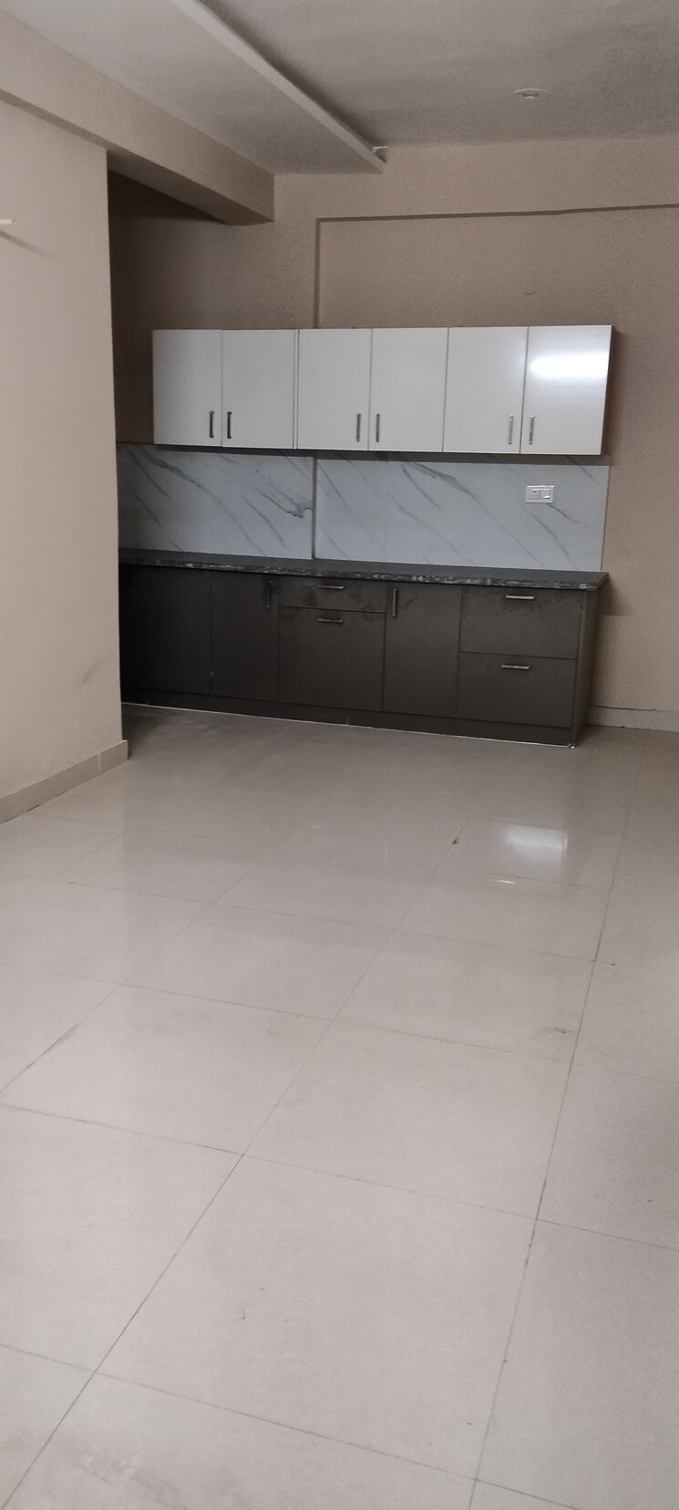 Room, dhakoli 3 Bedroom 1100 Sq.Ft. Builder Floor In Dhakoli Zirakpur 8747948