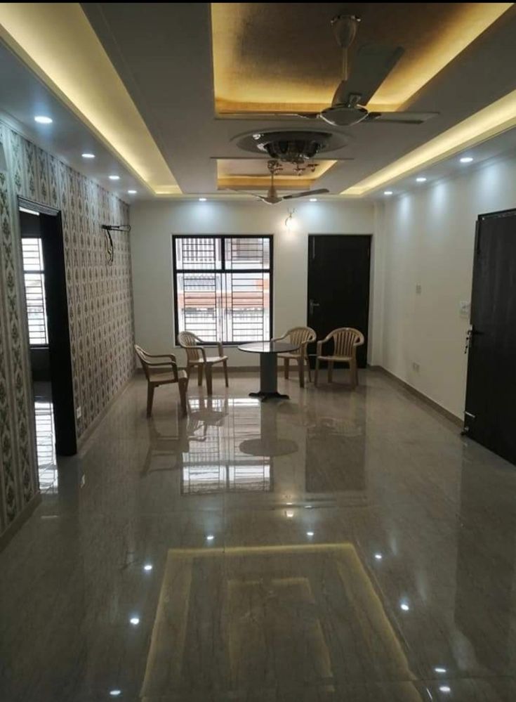 4 BHK + Study Room Builder Floor For Rent in 4 Bhk Builder Floor Lift 
