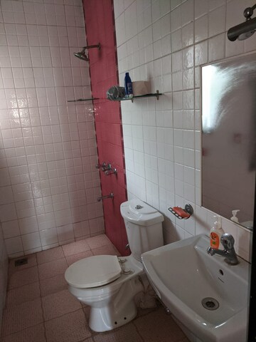 Bathroom in 6+ BHK Villa at Magarpatta City Mulberry Gardens, Hadapsar – for Sale