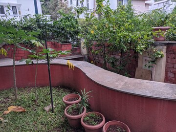 Balcony in 6+ BHK Villa at Magarpatta City Mulberry Gardens, Hadapsar – for Sale